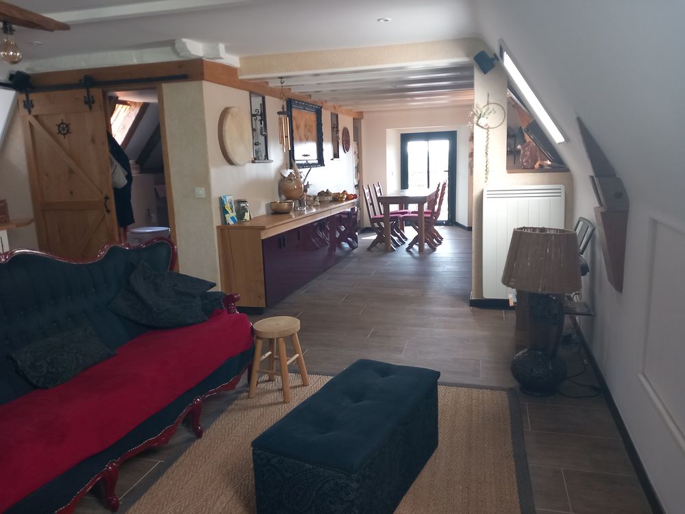 Vente Maison Grange entièrement rénovée 136 m2 terrain arboré de 3100m2 Saignes