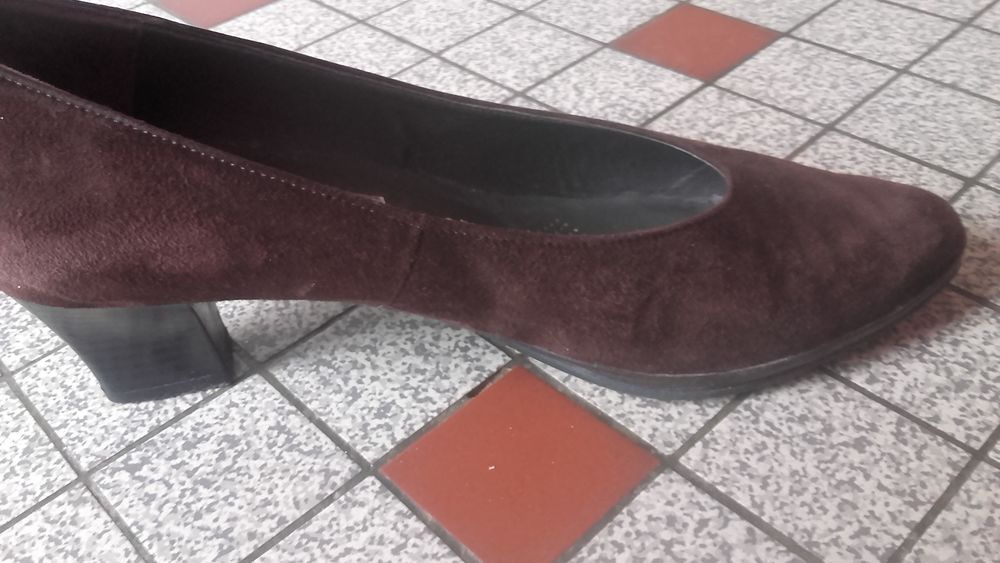 escarpins en cuir nubuck Chaussures