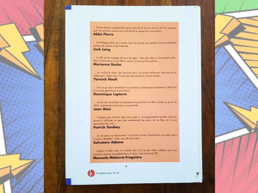 Lot 2 Bandes dessin&eacute;es (pr&eacute;vention de la prostitution et du Livres et BD