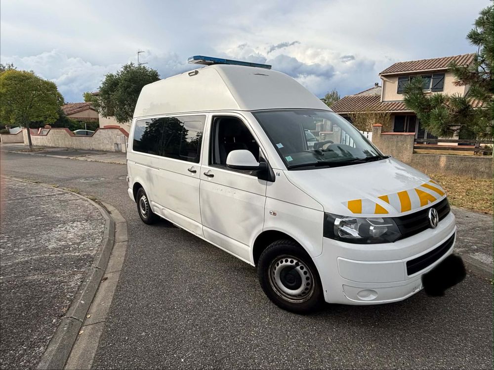 Caravelle California 2.0 TDI 110 BMT BVM5 Beach Camper 2016 occasion 31770 Colomiers