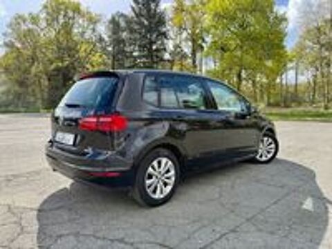 Golf Sportsvan 1.6 TDI 110 FAP BlueMotion Technology Trendline Business 2014 occasion 65800 Aureilhan