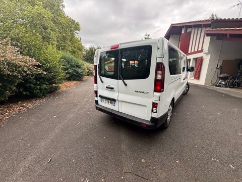 Renault Trafic Combi L2 dCi 120 Intens Energy 2019 occasion A&iuml;cirits-Camou-Suhast 64120