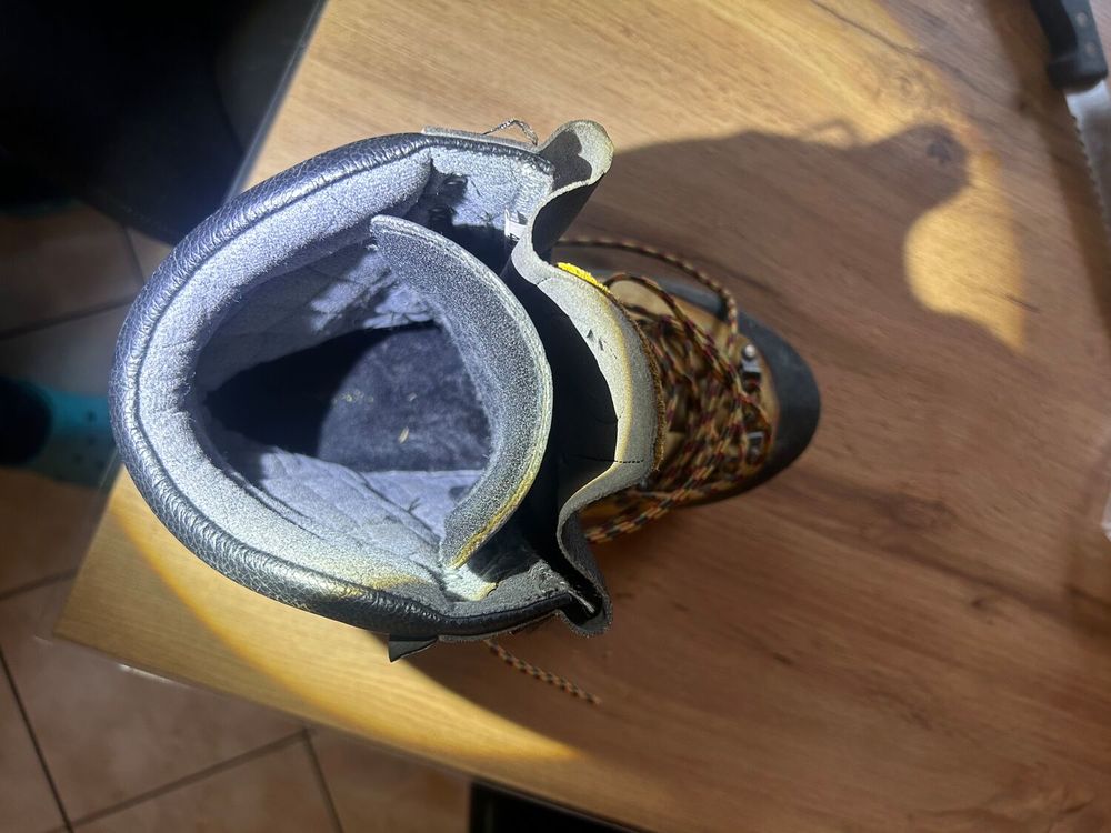 chaussures alpinisme LaSportiva N&eacute;pal Extr&ecirc;me Chaussures
