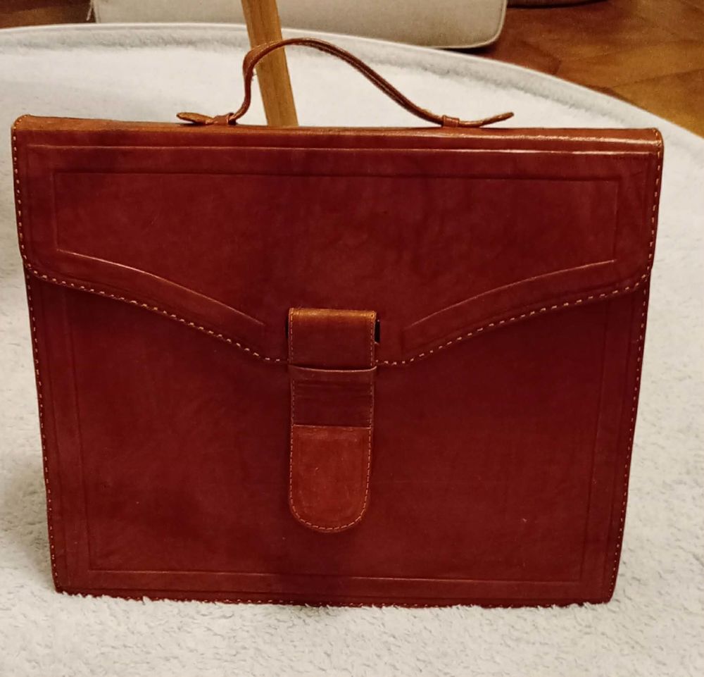 Mallette porte document en cuir vintage Maroquinerie