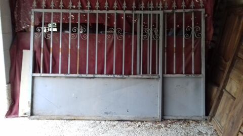 Portail de clôture 350 Uchaud (30)