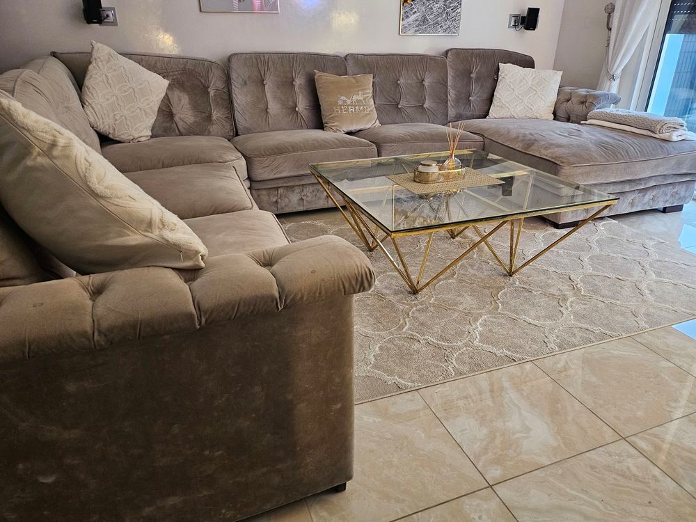 Canape en U tissus anti tache couleur taupe Meubles