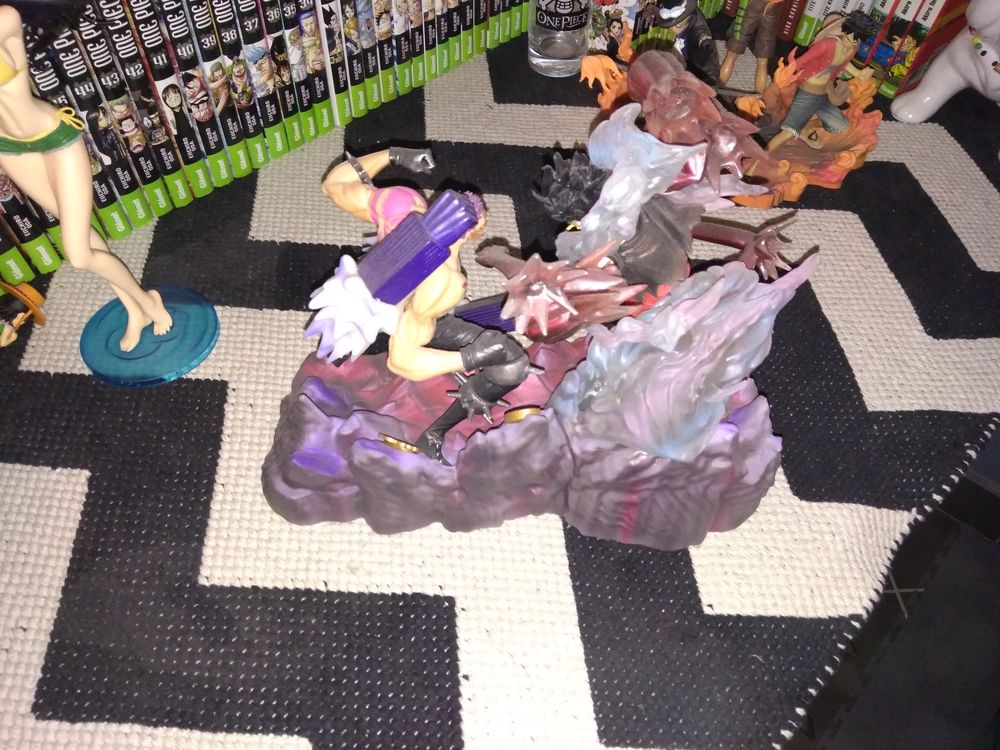 Figurine luffy vs katakuri one piece 