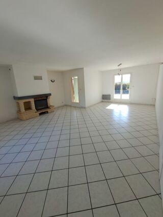  Maison à louer 5 pièces 115 m²