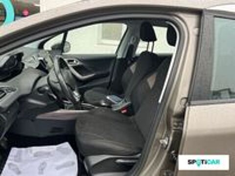 2008 1.2 PureTech 82ch BVM5 Active 2016 occasion 46000 Cahors