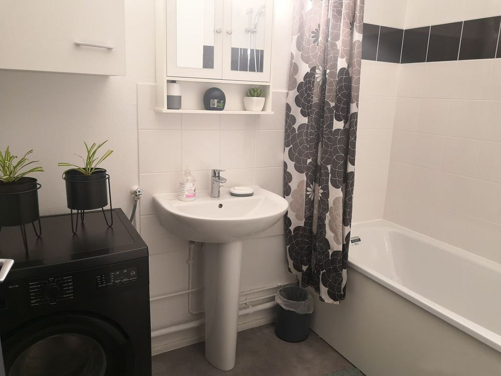 Location Colocation Colocation chambre meubl�e Neuilly-plaisance