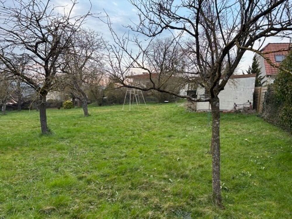 Vente Terrain Terrain constructible 1 478 m² €