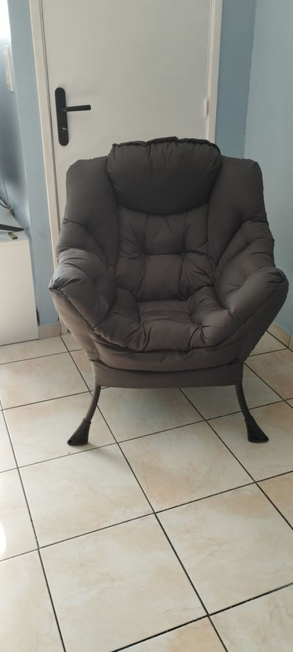 Fauteuil confortable &eacute;tat neuf Meubles