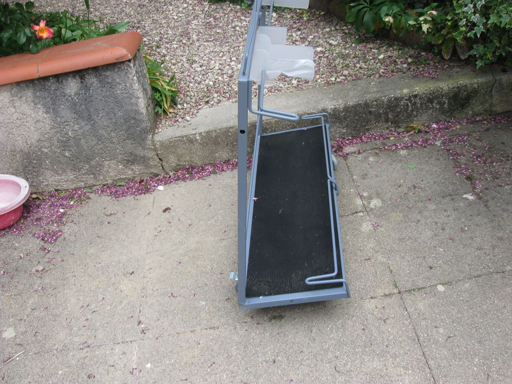pr&eacute;sentoir plateau en m&eacute;tal Bricolage