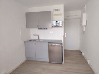  Appartement à louer 1 pièce 13 m² Marseille