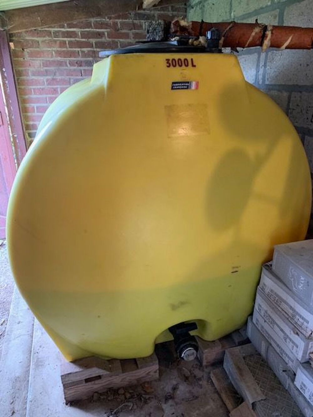 CUVE &Agrave; FUEL PLASTIQUE 3000 l Bricolage