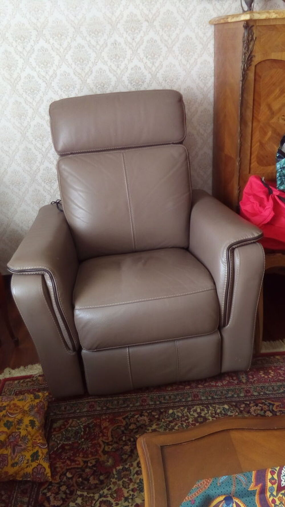 FAUTEUIL CUIR VERITABLE Meubles