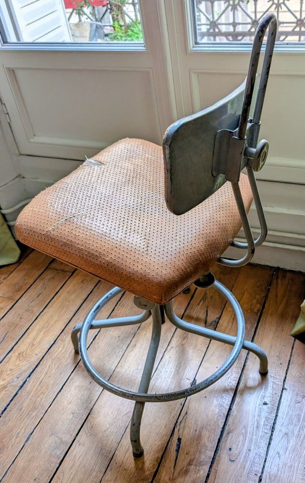 Chaises industrielles LIBO Meubles