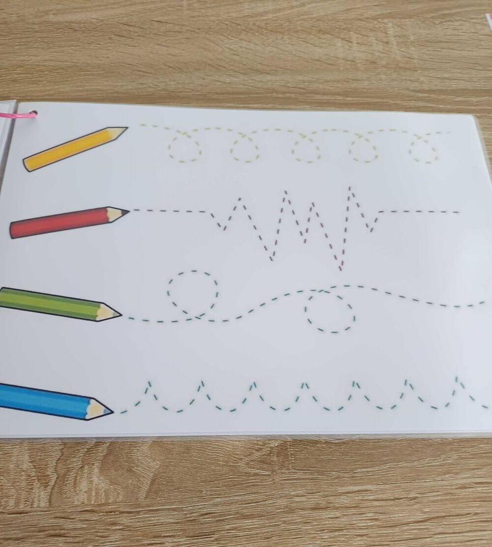 Montessori les trac&eacute;s Jeux / jouets