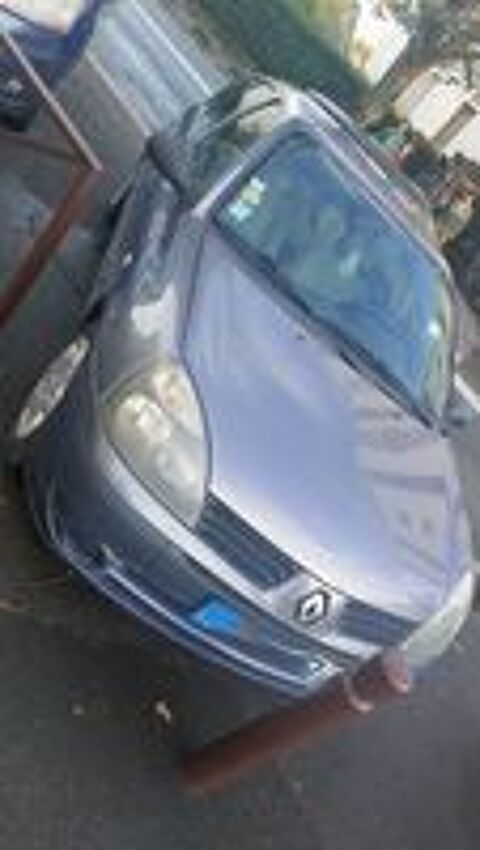 Clio II Clio 1.5 dCi 70 Campus 2006 occasion 94800 Villejuif