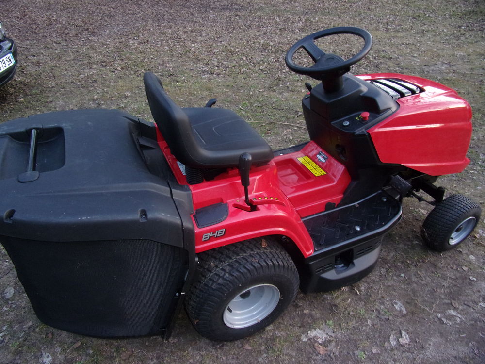  AUTOPORTEE NEUVE MOTEUR BRIGG ET STRATON 790 euros Bricolage