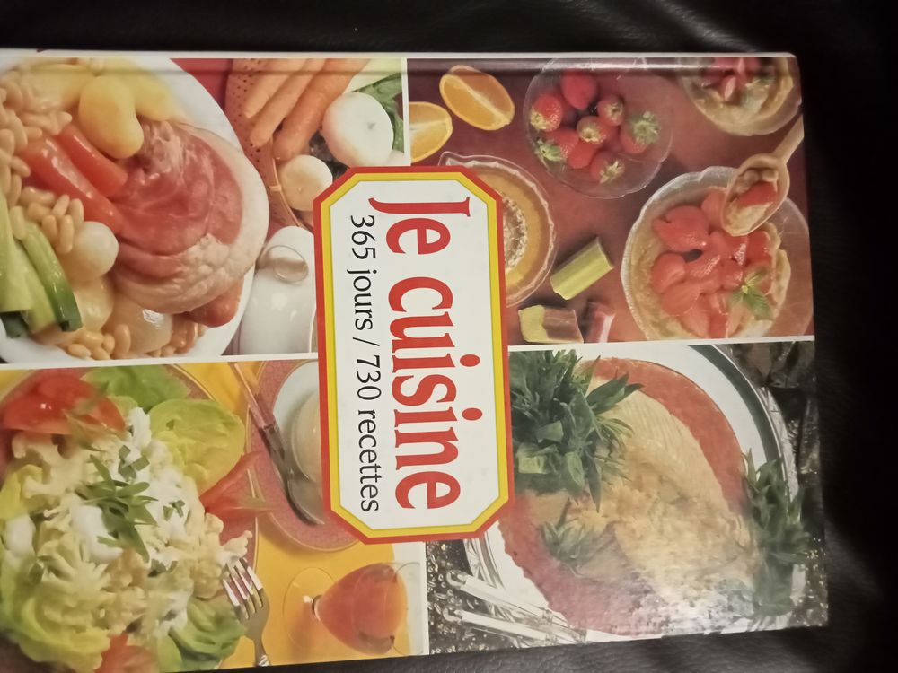 Livre je cuisine 365 jours / 730 recettes Livres et BD