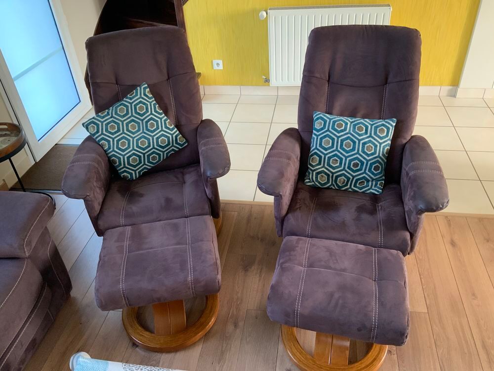 2 fauteuils relaxation Meubles