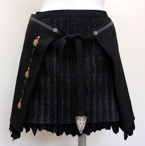 Jupe courte noire MARITHE + FRANCOIS GIRBAUD T.42 80 Issy-les-Moulineaux (92)