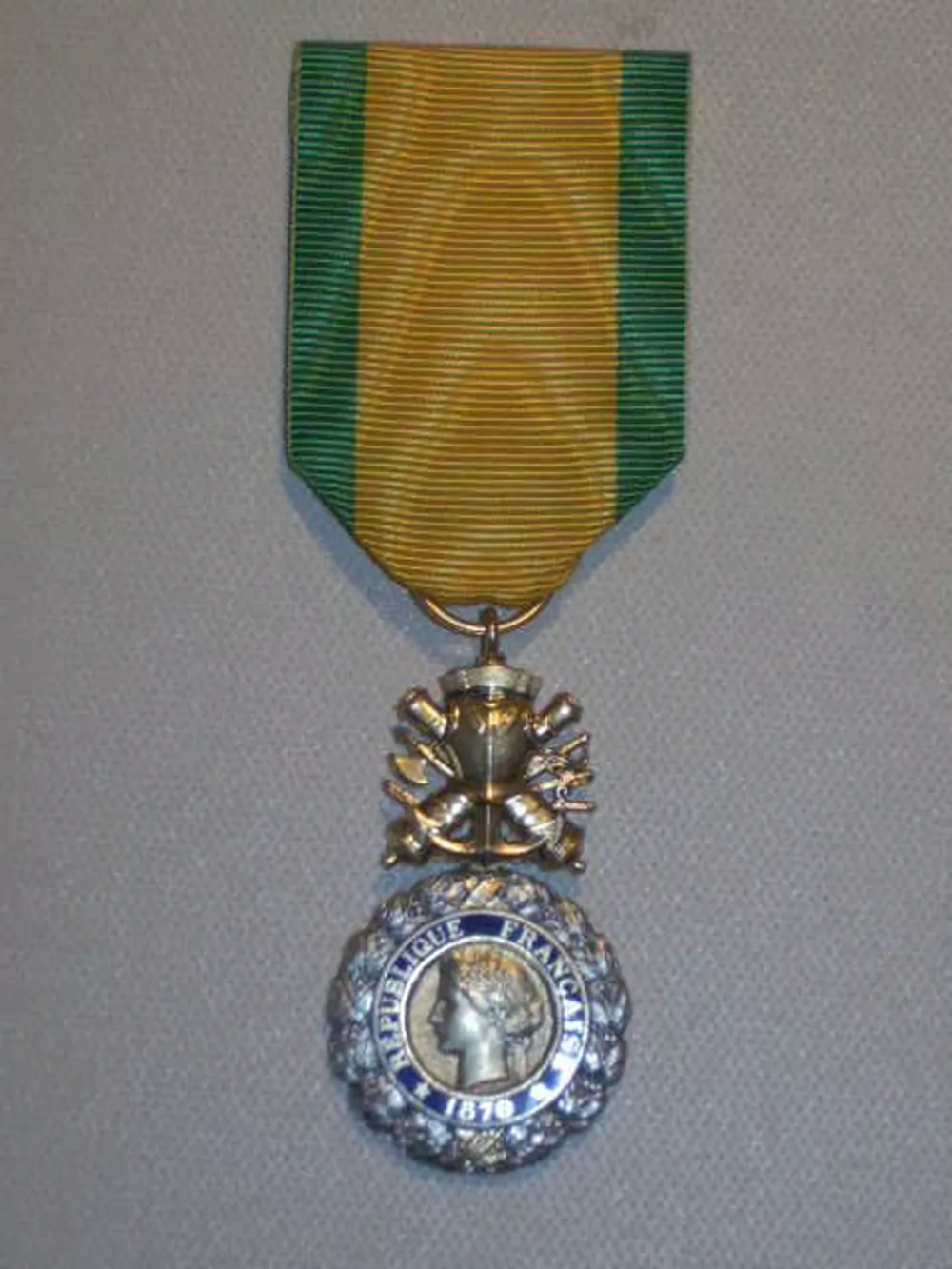 MEDAILLE 3e R&eacute;publique 1870 VALEUR ET DISCIPLINE En Argent 