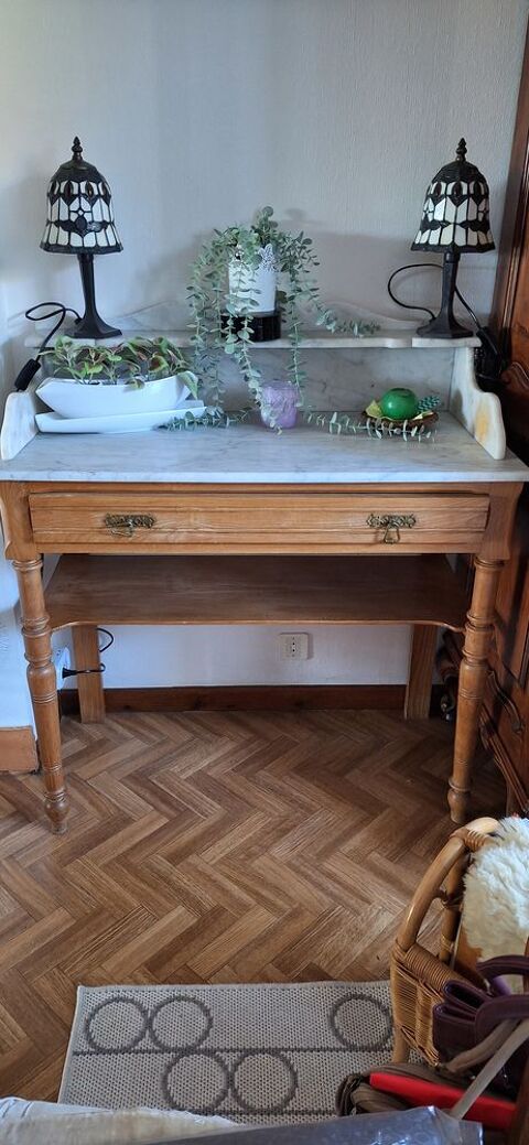 Coiffeuse ancienne 55 Serres-Castet (64)