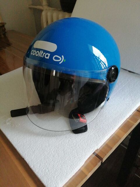 Pi&egrave;ces et &eacute;quipements Moto - Scooter - Quad Casques - v&ecirc;tements moto  occasion Paris 75020