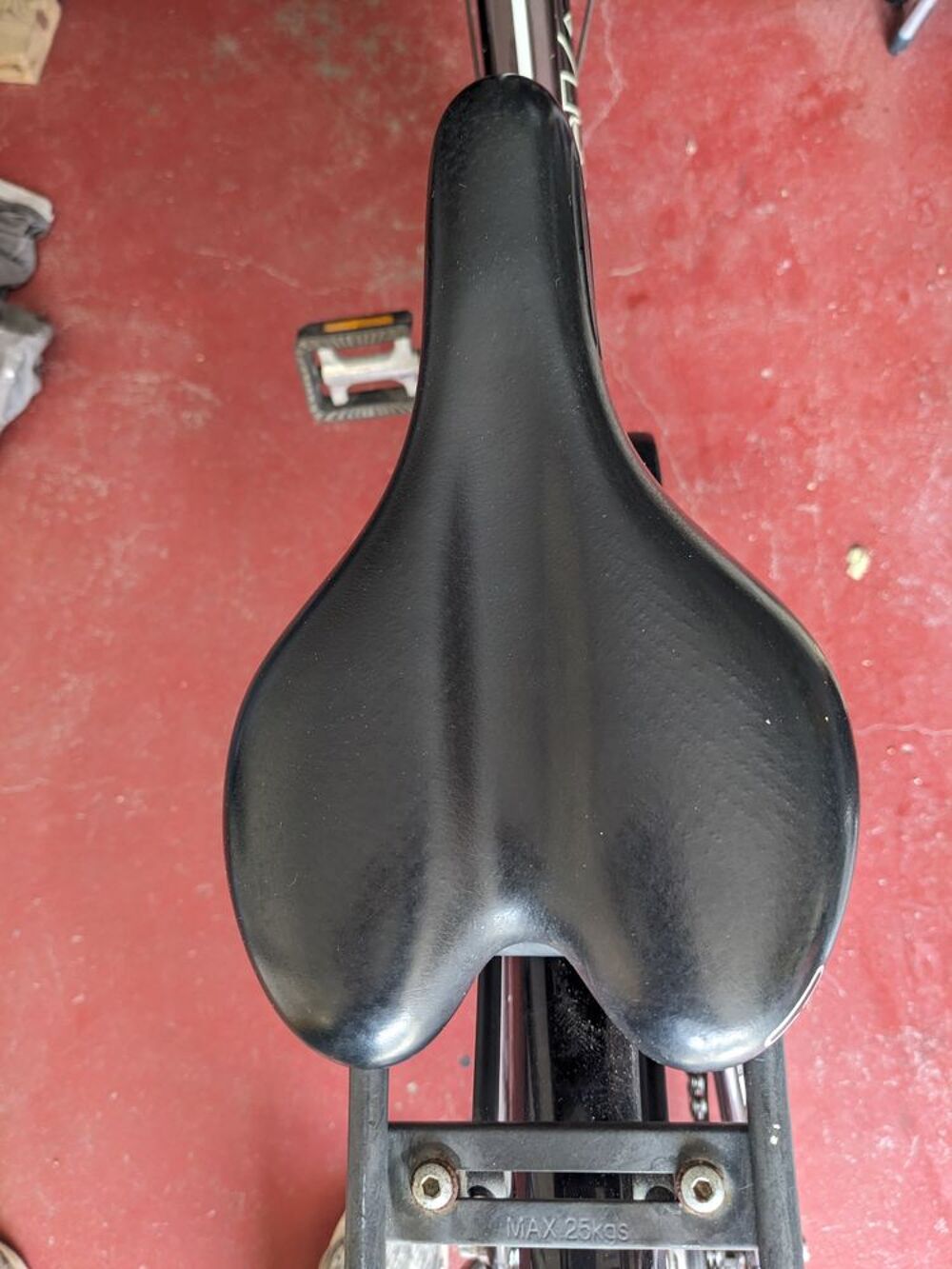 VELO LEGER VILLE GIANT FEMME EN ALU TA Vélos