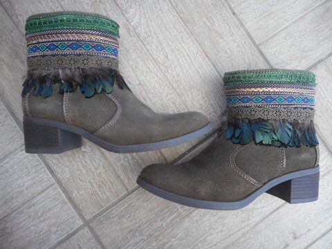Bottines vertes en daim  plumes T 37 20 Nieuil-l'Espoir (86)