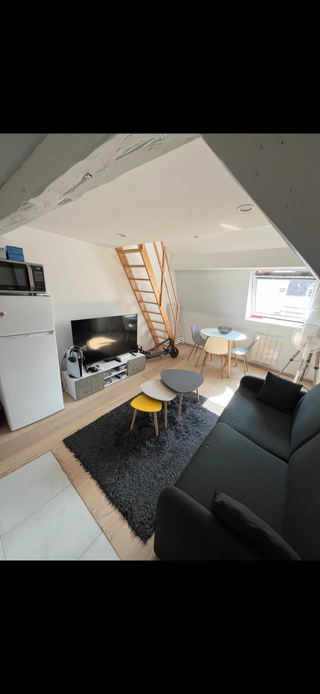  Appartement à louer 2 pièces 30 m²