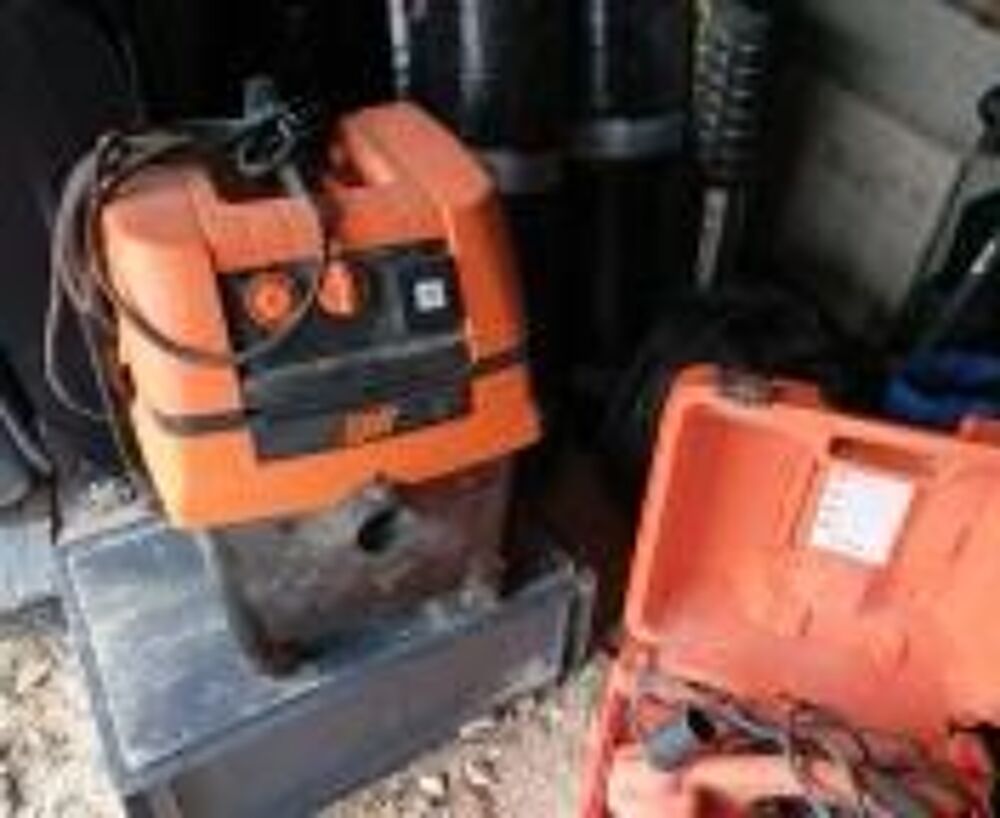 rainureuse avec aspirateur spit pro Bricolage