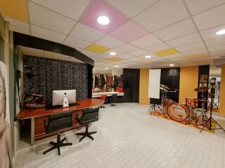  Autres � vendre 77 m�