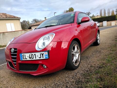 Alfa-romeo mito Alfa Romeo  1.4 T-Jet 155 Distinctive