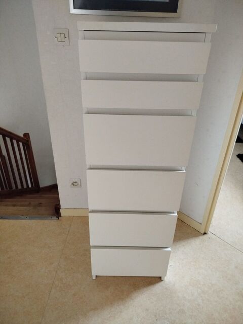 Meuble avec tiroir et miroir � bijoux 85 Tournefeuille (31)