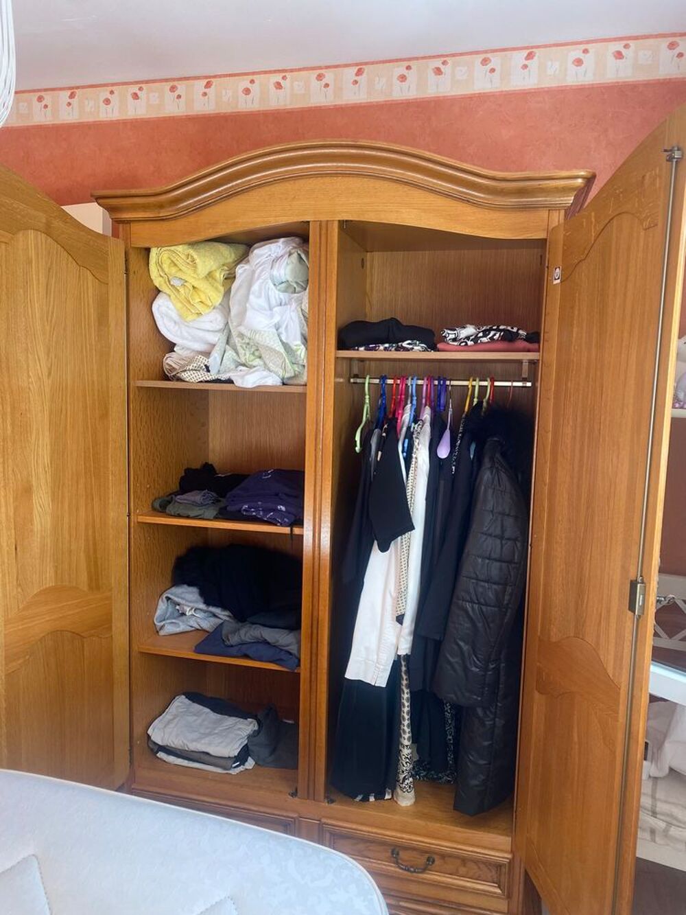 A SAISIR CHAMBRE A COUCHER COMPLETE EN CHENE Meubles