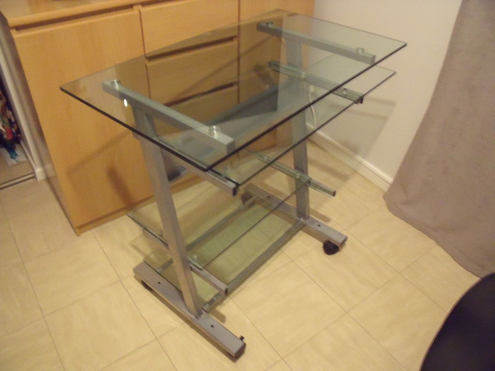 Bureau + Fauteuil Meubles