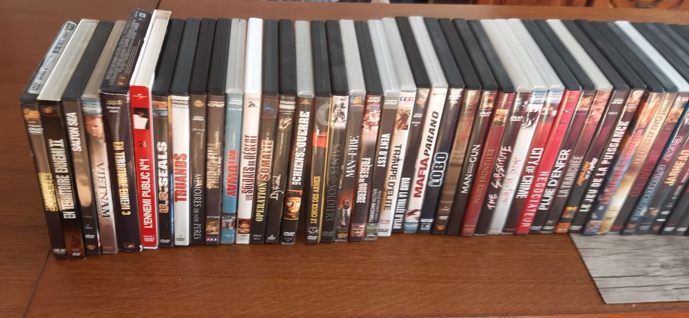 Dvd toutes sortes au choix pulsieurs dizaines DVD et blu-ray
