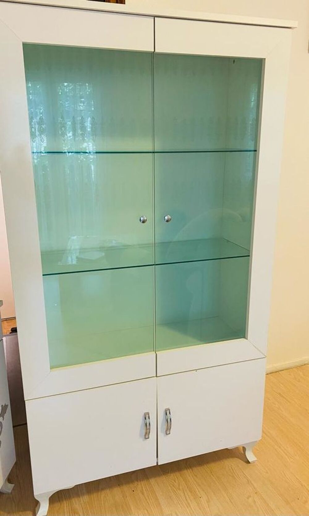 Meuble pour salon &agrave; vitrine Meubles