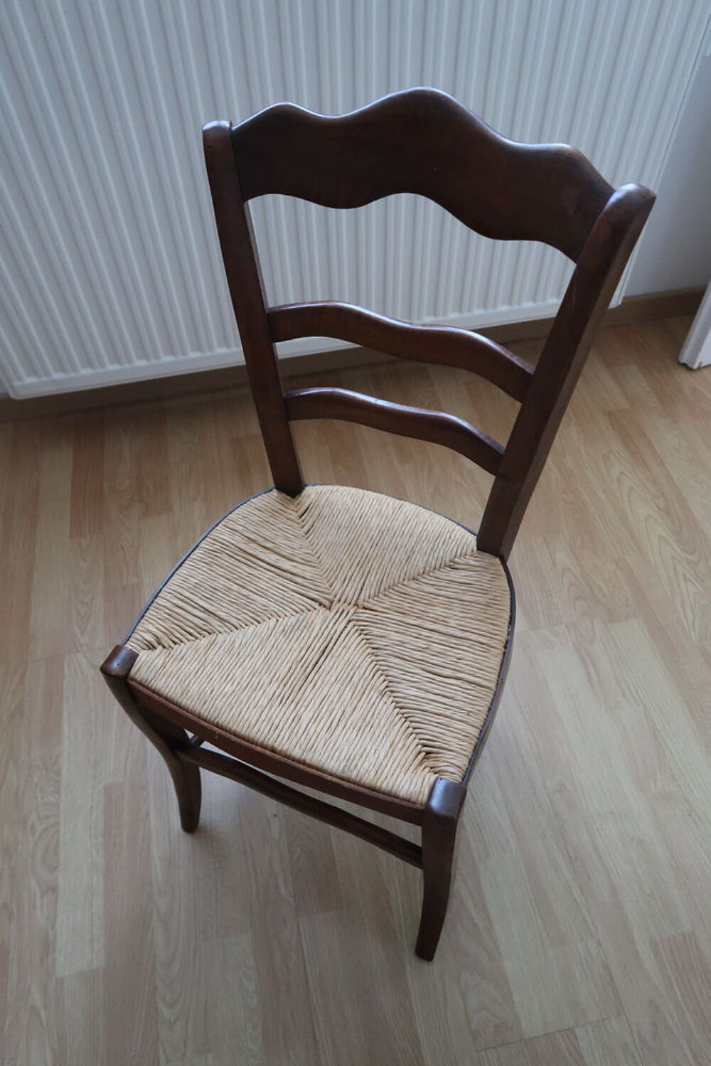 CHAISE RUSTIQUE Meubles