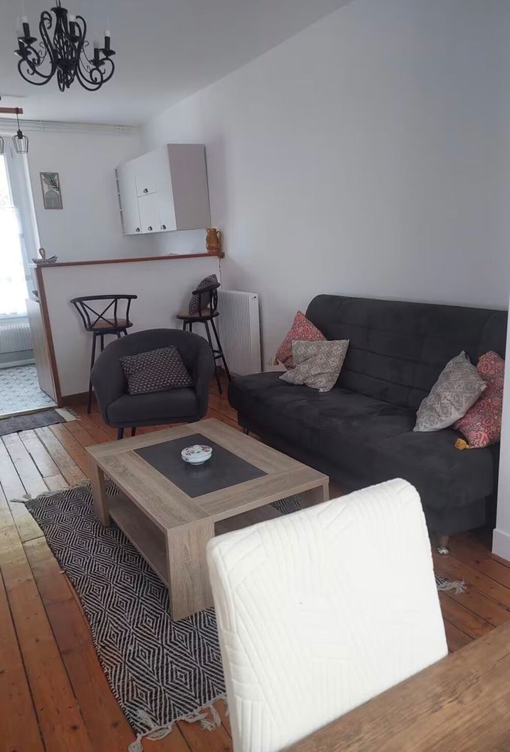 Location Appartement Superbe 2 pieces meuble 40m2 - Paris 10e Paris 10