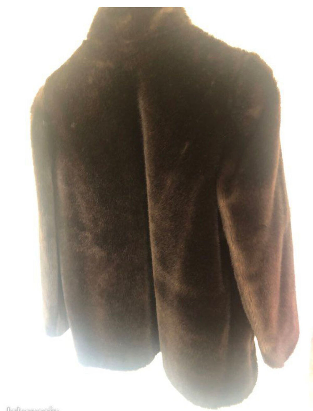 Veste femme fourrure synth&eacute;tique taille 44 Vêtements