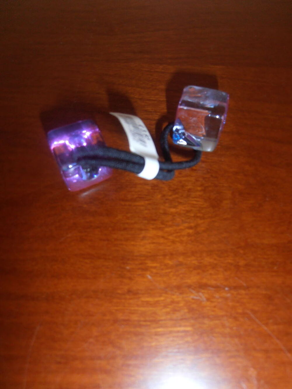 Accessoire cheveux cube 7 (25) Bijoux et montres