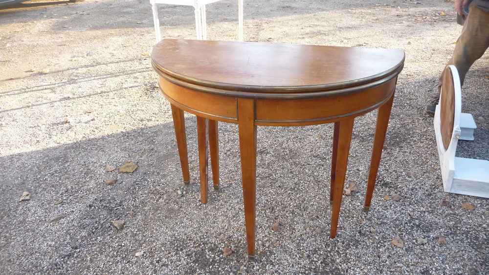 console demi lune D�coration