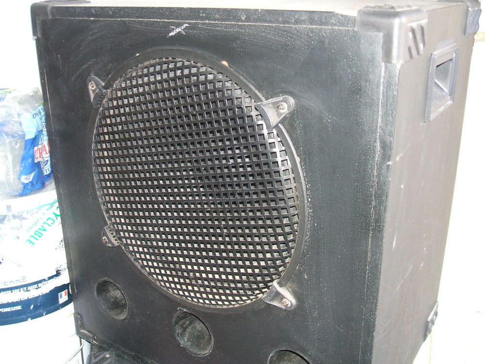 Caisson de basses (200W) Audio et hifi