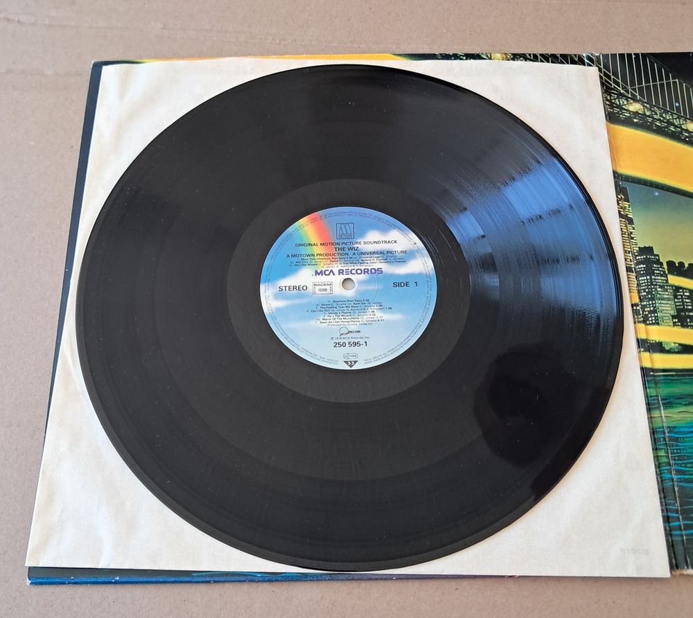 double vinyle film the wiz 
Diana Ros michael jackson 