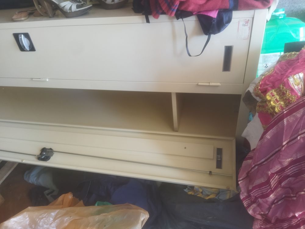 Bonjour meuble Vinted en bonne &eacute;tat 
A venir voir sur place Meubles