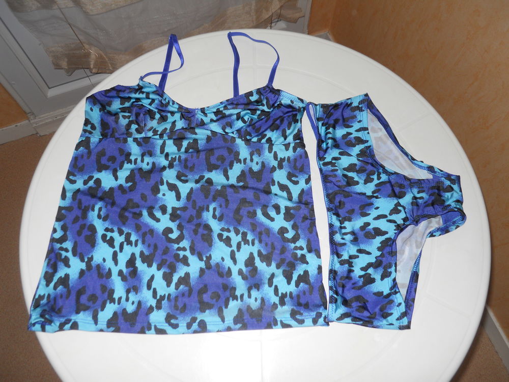 Caraco avec culotte neuf Vêtements